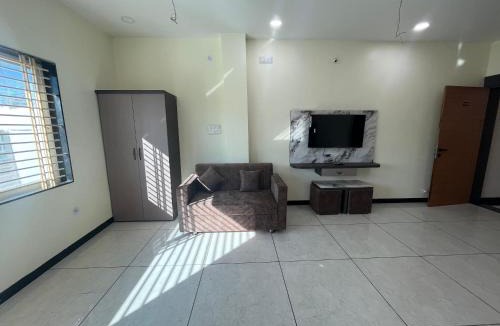 Maheshwar Hotel | Yashomati Hotel