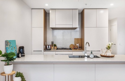 Wentworth Point Apartment | Your Luxury Weekend Getaway in Wentworth Point