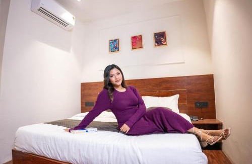 Rohini Hotel | Z4 Residency & Cafe
