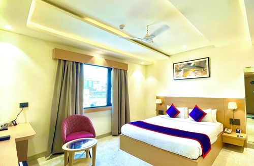 Kota Hotel | Zip by Spree Hotels R Group - Near Coaching Hub & Oxy Park