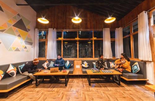 Nainital Hostel | Zostel Plus Nainital, 1 km Jungle Hike
