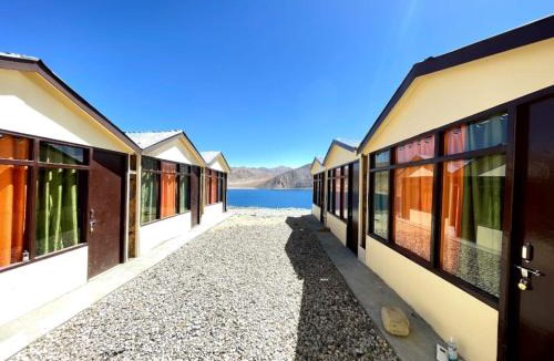 Leh Hotel | zoz camp pangong lake