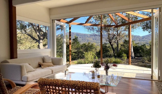 100 Acres of bush, rainforest, creeks