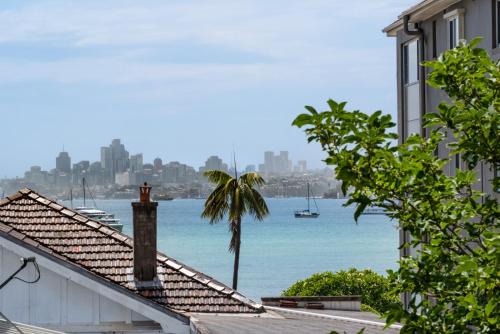 1BR Luxe Harbourside Living free parking