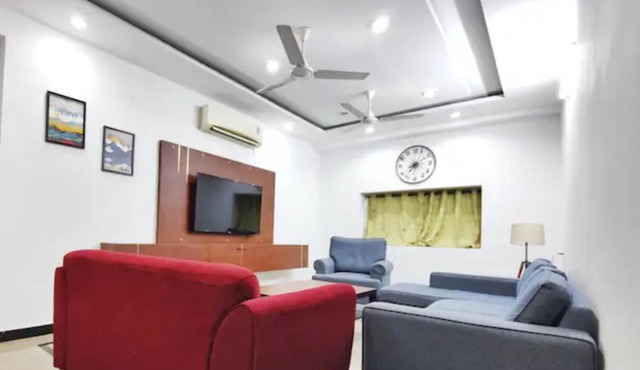 3 bhk in Gachibowli, near AIG, Gopichand Academy, ISB, Delloite, Amazon