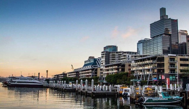 A Comfy & Spacious 2BR Apt Harbour View