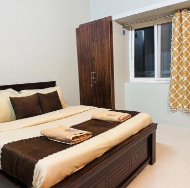 Akira 501 2BHK Flat by Charter Stays
