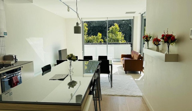 Apartment near CBD & Airport