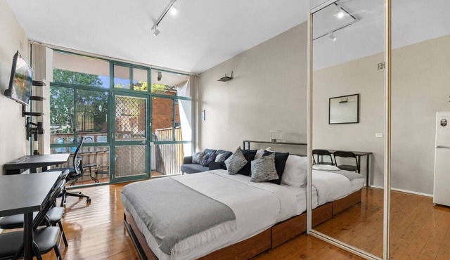 Ash Pad Well Connected Stay in Sydneys Inner West