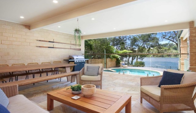 AVOCA WATERS RETREAT | Pool , Lakefront | Accom Holidays