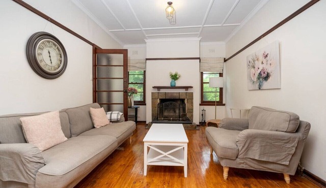 Beautifully renovated Inner North residence