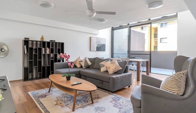 Bright and Chic with Unbeatable Proximity