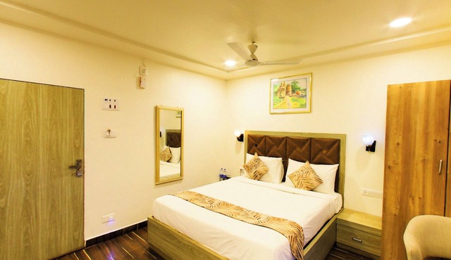 Carina Retreat Resort
