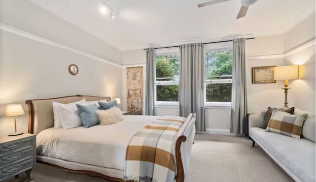 Centennial Cottage 1 - Boorool, Cosy, walk to Bowral, close to wedding venues