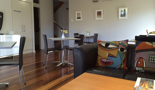 Chaucer Palms Boutique Bed & Breakfast