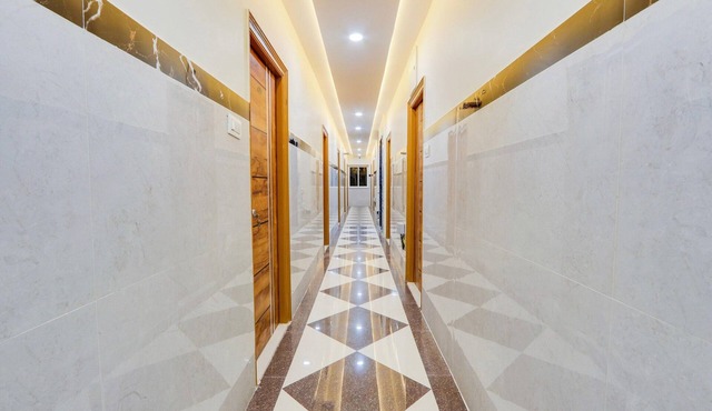Classic Sri Balaji Luxury Rooms