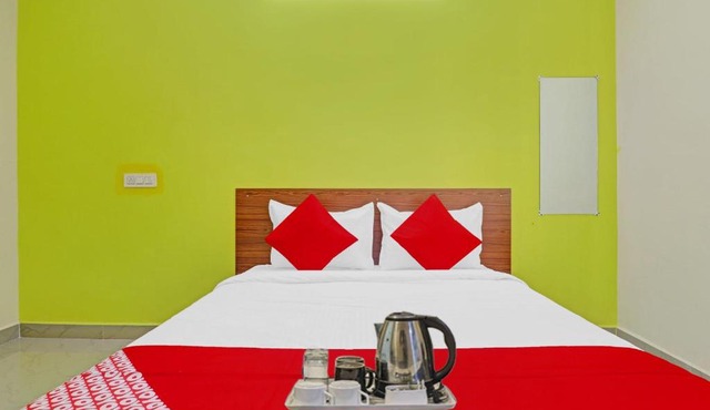 Collection O Elite Stay Near Habsiguda Metro Station