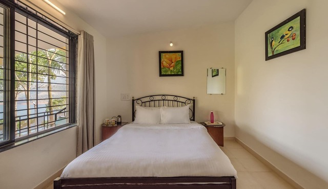 CosmicStays Countryside Panorama-Lakeview Bungalow
