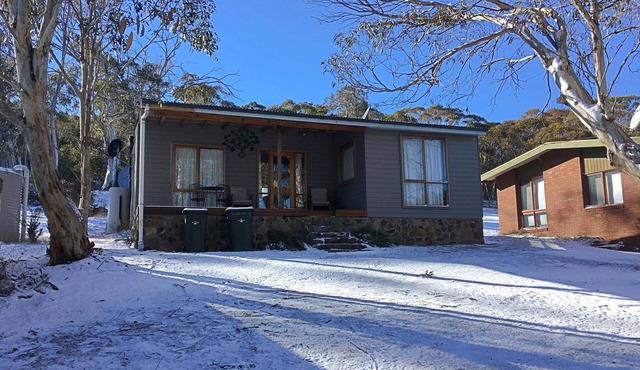 Cosy Cottage at Anglers Reach close to Lake Eucumbene and Selwyn Snow Resort