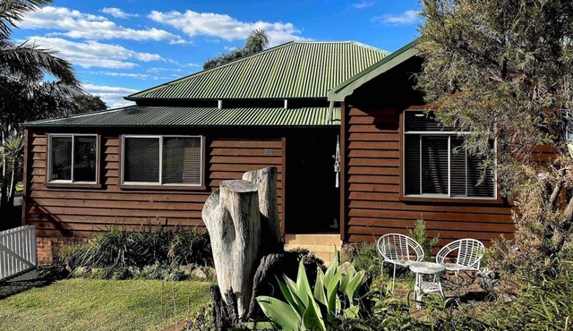 Cosy Port Kembla Cottage