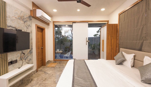 Daksh Eden Greenz -A Luxury Resort