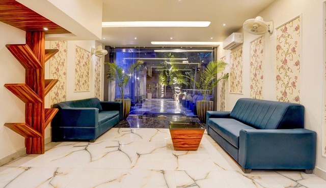Deluxe Hotel Lindo Lugar