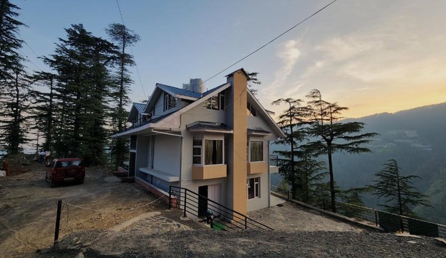 DeodarBliss-Kufri hill view retreat