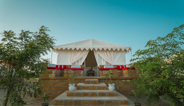 Desert Island Luxury Camp & Resort Jaisalmer