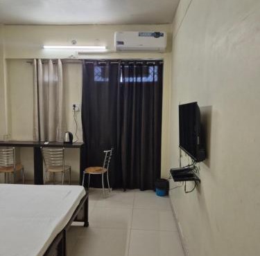 Divine Inn, A Comfortable Stay
