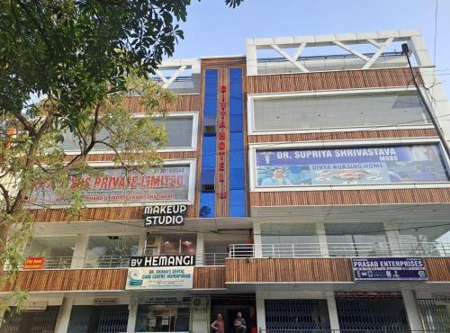Divya Hotel