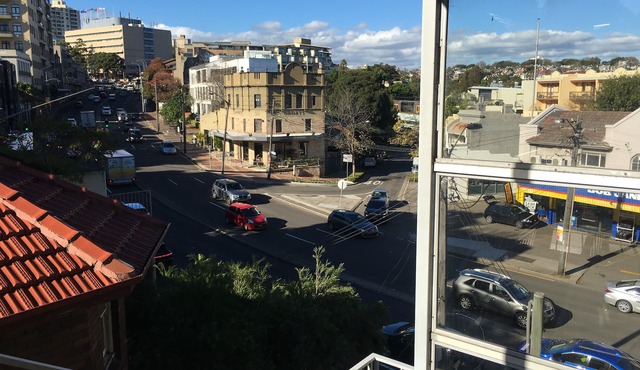 Edgecliff Lodge Motel