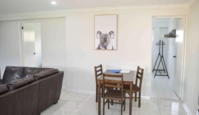 ENTIRE WATERFRONT UNIT free WIFI