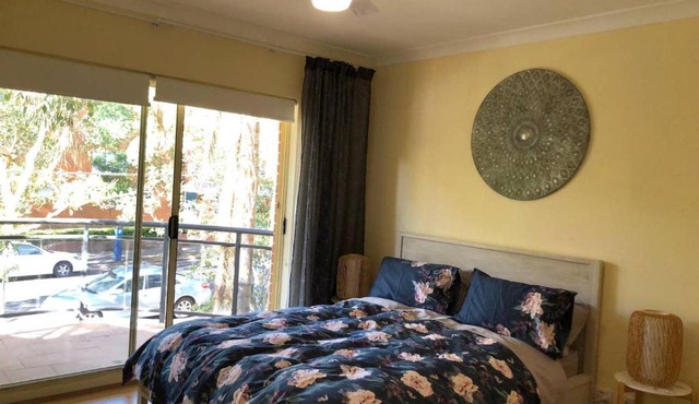 Escape to Strathfield for 8 guests