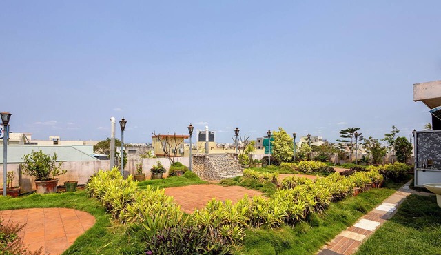 Fabhotel Aditya Grand
