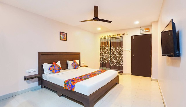 FabHotel Living Suits - Bannerghatta Main Road