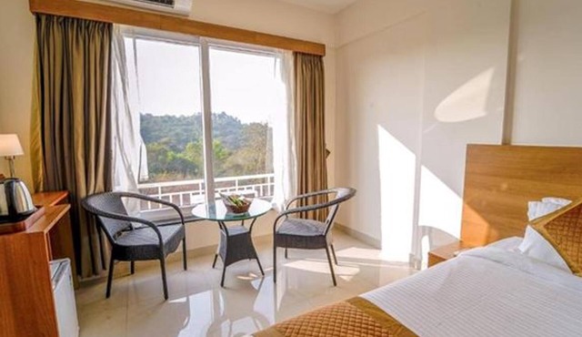 Fabhotel Prime Wayfarer