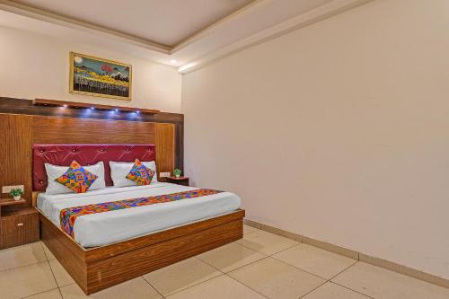 FabHotel Satya