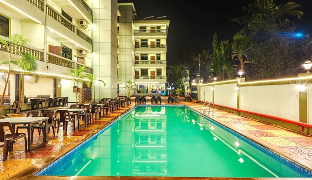 Fabhotel Shalom Indus Residency