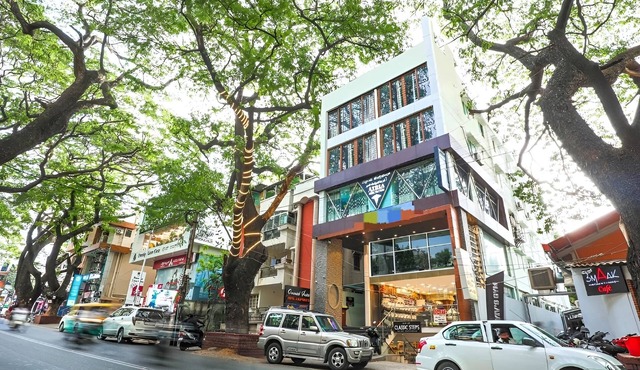 Frazer Suites