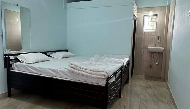 Fulgulab Lawns & Homestays