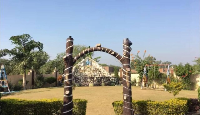 Gaurav Guest House