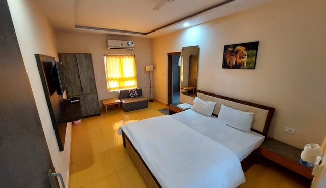 Gir Jungle Lodge