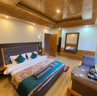 Heavenly Peaks - Hilltop Homestay