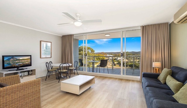 HINTERLAND LUXURY - 1 Bedroom Hinterland View Apt