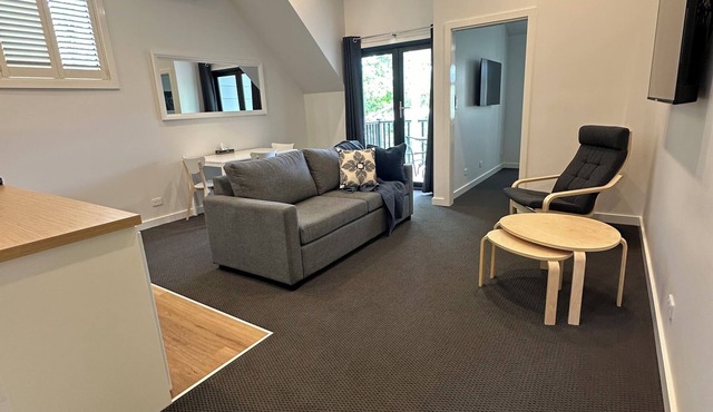 Holiday Apartment | 1 bed | Pet Friendly | Oaklands 4
