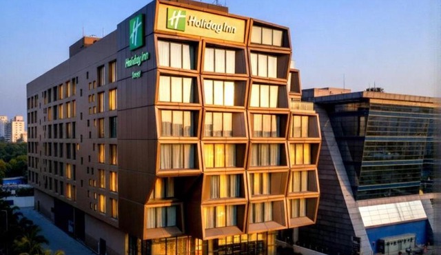 Holiday Inn Kolkata Airport by IHG