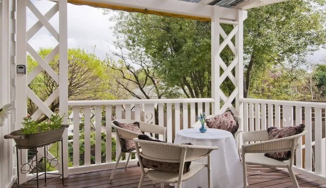 Hollyoak Cottage — Stay 3 Pay 2