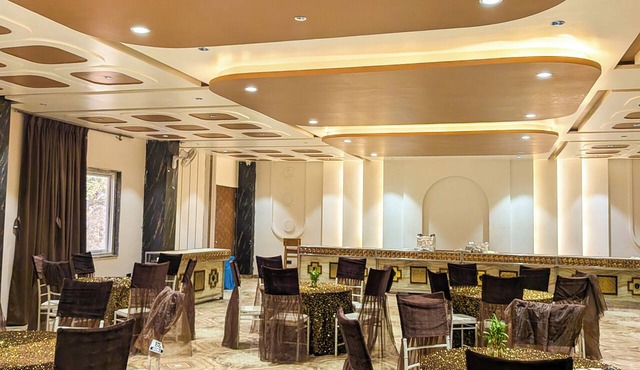 Hotel Aashiyana