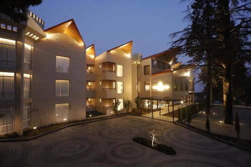 Hotel Arif Castle, Nainital