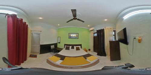 Hotel Ayodhya Paying Guest
